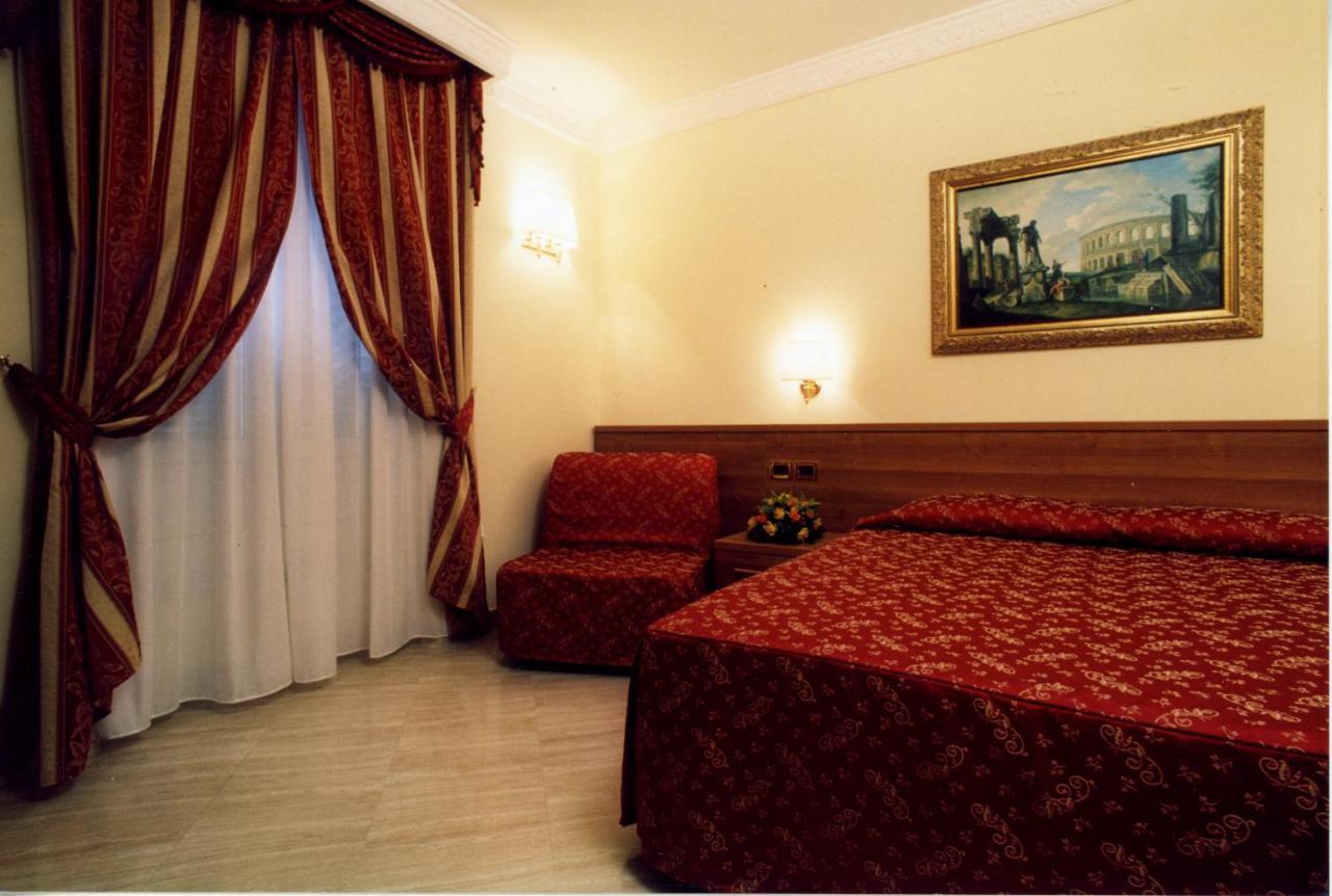 Magic House Hotel - Rome — Photos 1